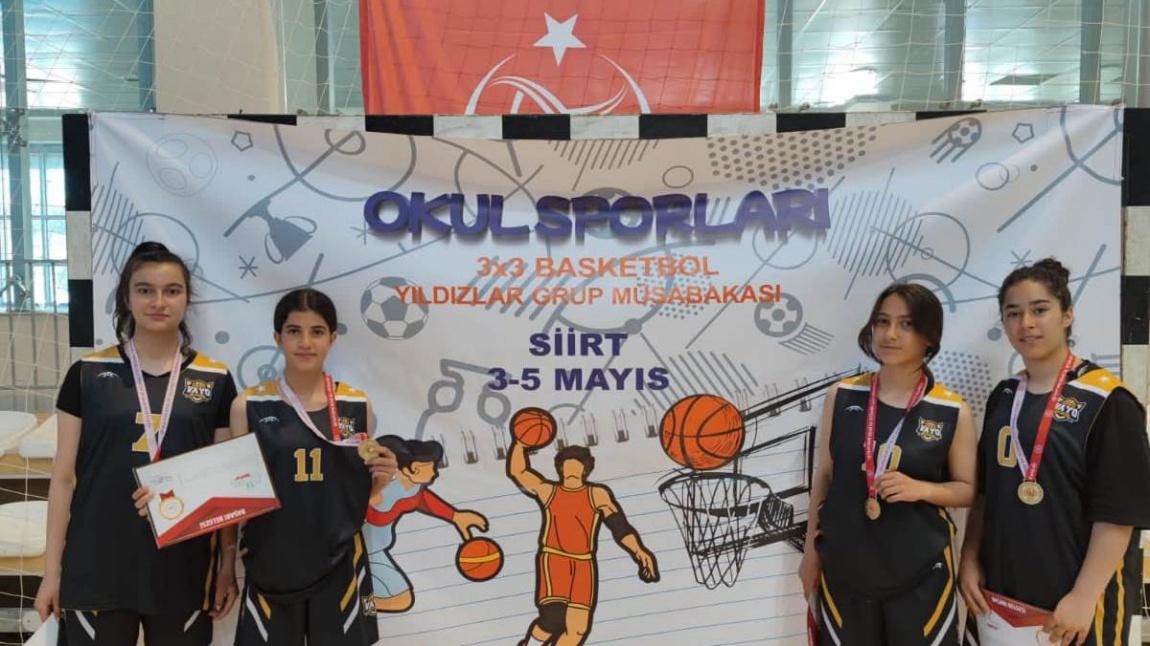 Öğrencilerimiz Basketbol Türkiye Finallerinde İlimizi Temsil Edecekler.